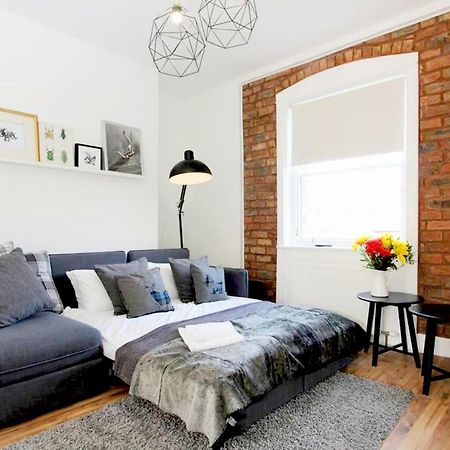 דירות אדינבורו Stylish Flat In 1860'S Listed Building מראה חיצוני תמונה